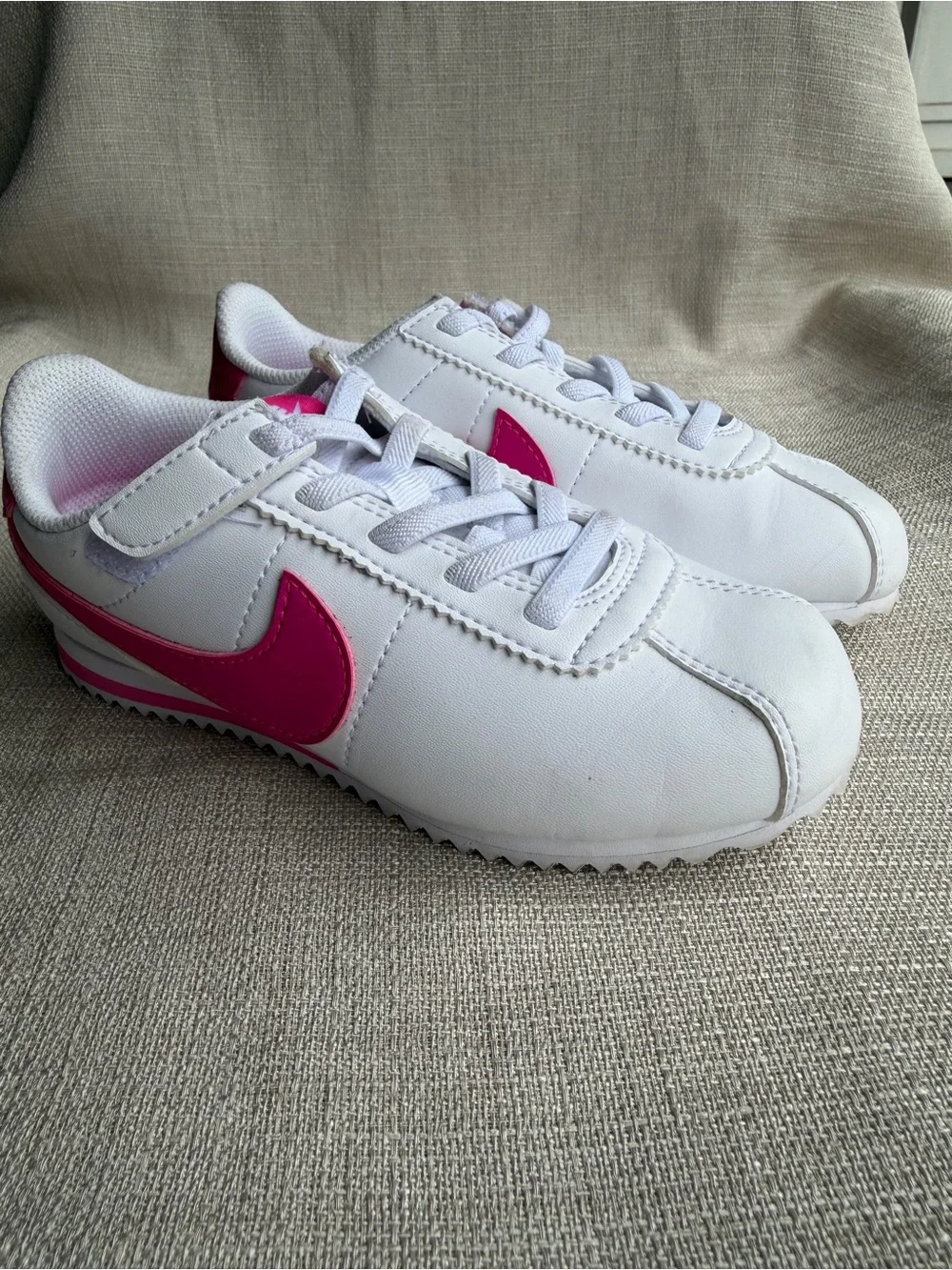 Nike Cortez Girls size 11c